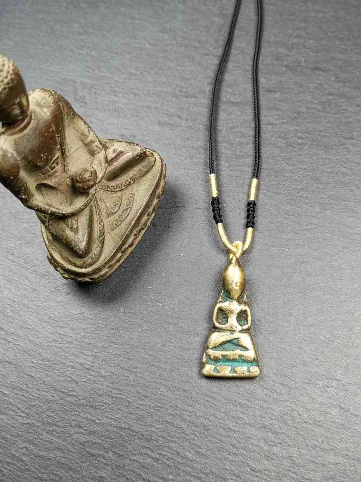 Gandhanra Antique Tibetan Buddhist Protective Amulet,Amitayus Statue Pendant