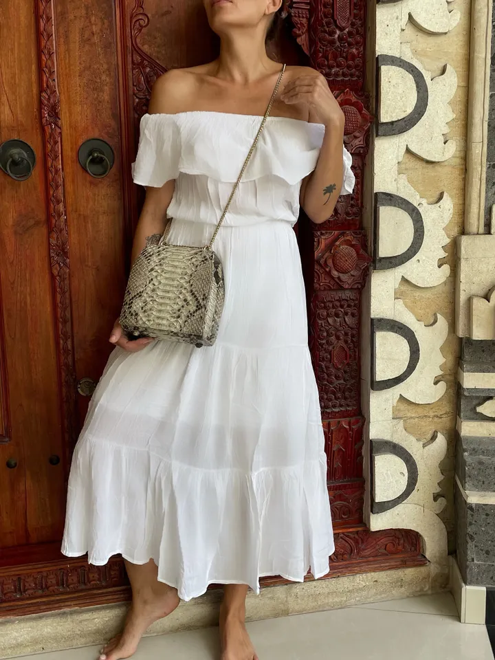 Genuine python skin classy crossbody bag / elegant classy snake print bag / designer gray purse / handbag with chain / classy shoulder bag
