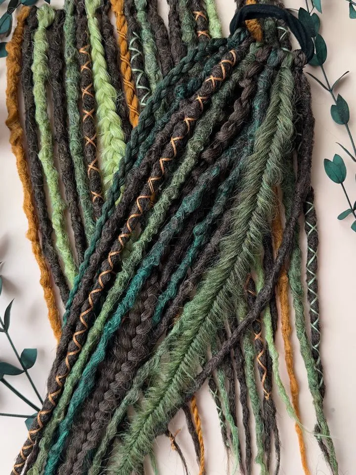 Green ombre synthetic crochet De dreadlocks Ready to ship