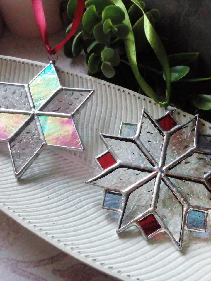 Set of 2 snowflake suncatchers, christmas ornaments, simple stained glass, Christmas decorations, Xmas tree star