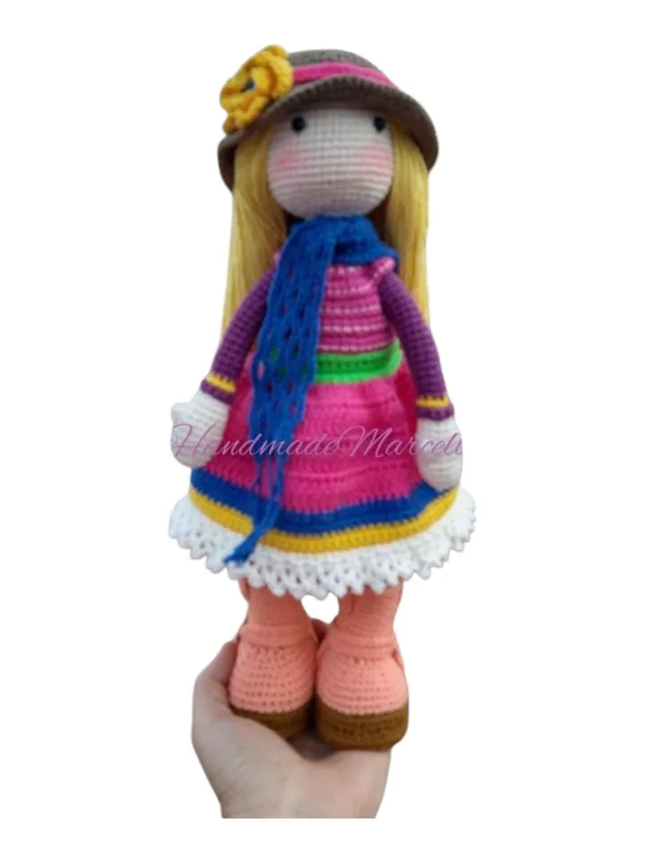 Freya Doll β 33 cm Articulated Crochet Amigurumi β Handmade Cotton Collectible Doll β Unique Gift for Girls or Decor β Ready to Ship