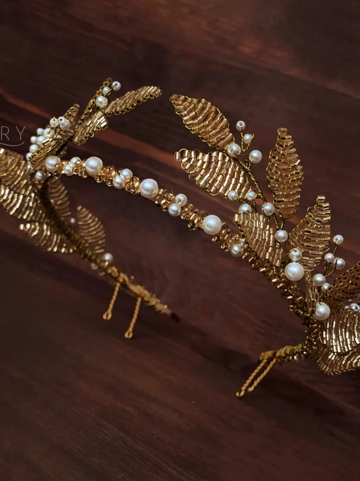 Silver Greek tiara, Gold Greek tiara, bridal gold tiara, Wedding crown, Wedding greek crown, leaf headpiece, Gold leaf crown, Gold headpiece, silver leaf tiara