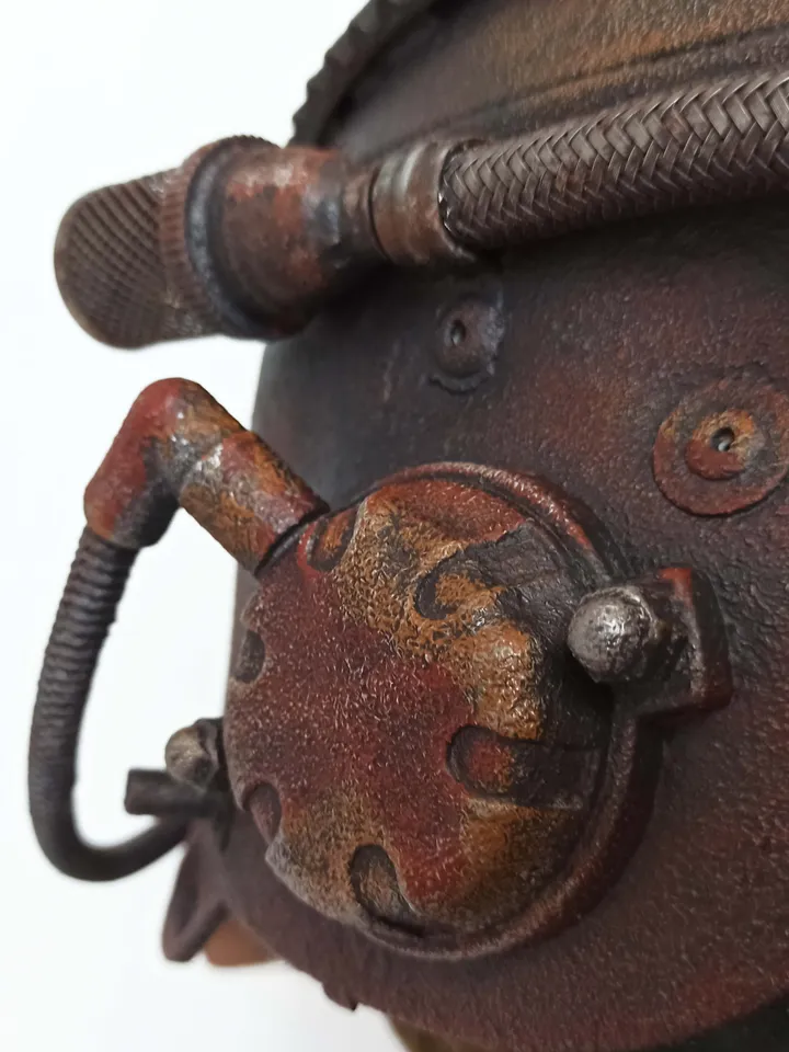 Exclusive helmet in post-apocalyptic steampunk cyberpunk styles