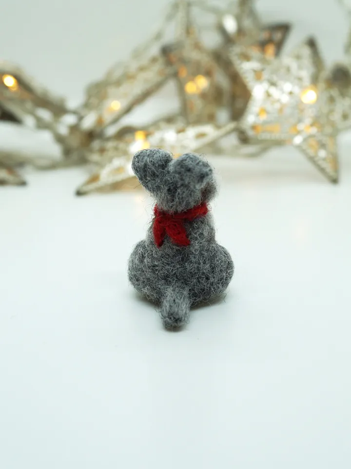 Tiny needle felted schnauzer, dog miniature, made to order