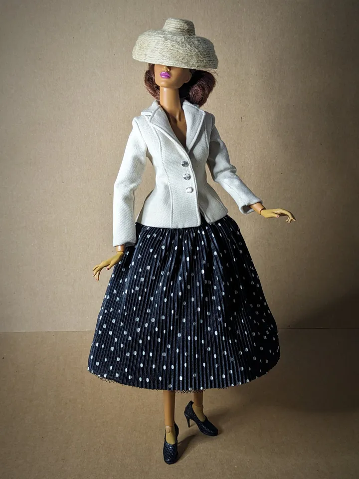 Handmade classic high fashion suit (jacket & skirt) for 16-inch Fashion Royalty dolls - FR16