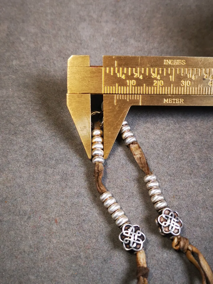 Gandhanra 5mm Silver Tibetan Buddhist Prayer Bead Counters for 6-15mm Mala,Lucky Knot Pendant