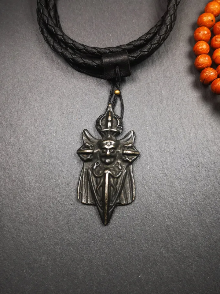 Gandhanra Antique Tibetan Buddhist Amulet,Black Garuda,Garula,Suparna,Golden-winged Bird Pendant,Made of Thokcha, 2.2 Inches