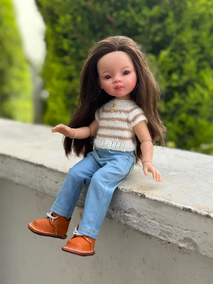 4 ITEMS Set: Cardigan, T-Shirt, Hat, Shoes - Exclusive Handmade Outfit - Paola Reina Doll
