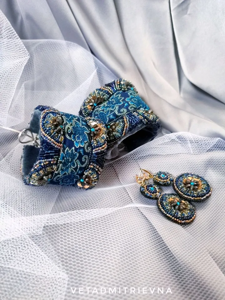 Elegant Boho Jewelry Set Fabric Cuffs and Earrings in Dark Blue Shades Beaded Bohemian Style Eclectic Luxury Unique Jewelry