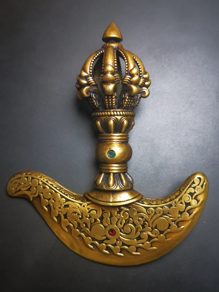Gandhanra Antique Tibetan Amulet Ritual,Kartika(knife of the dakinis), Trantic Buddhism Dharma, Made of Brass,Agate