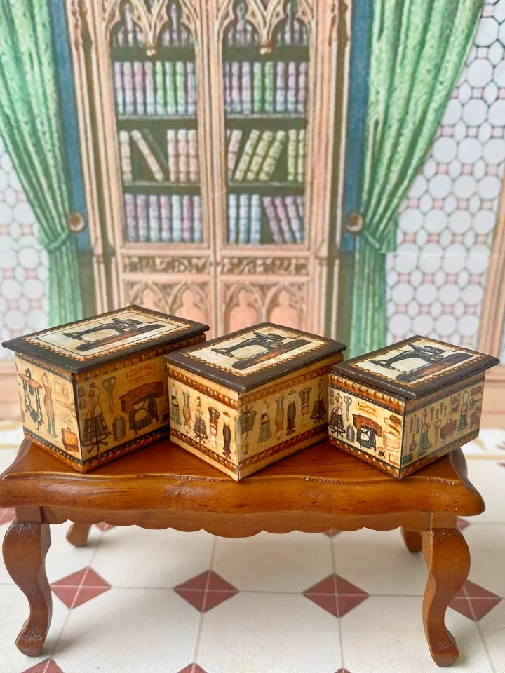 Dollhouse box set. 1:12. Dollhouse accessories. Puppet miniature.