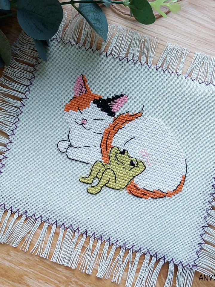Motty Traveler Frog and cat Beady cross stitch pattern