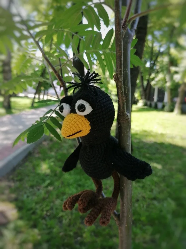 PDF Crochet Crow, Halloween Pattern, Amigurumi Raven Pattern, Bird Crochet Pattern, Amigurumi Crow Crochet Pattern Pumpkin Amigurumi Pattern