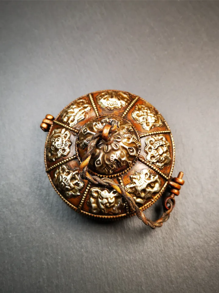 Gandhanra 8cm Copper Case,Astamangal Pattern, for Tibetan Cymbals, Tingsha Bell,Handmade in Nepal