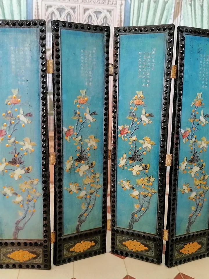 Screen for dollhouse.1:12 scale.