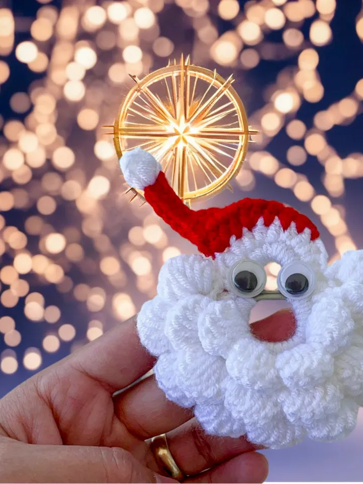 Crochet Santa Claus Face Applique - Crochet Xmas Tree Decor - Beginner-Friendly Crochet Santa Claus Pattern