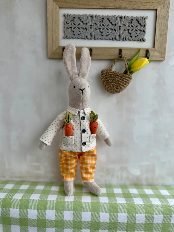 PDF pattern Peter Rabbit with clothes