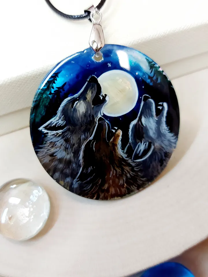 Pearl pendant necklace: Three Wolves howl at the moon Handmade jewelry Magic of painting art jewelry Art gift Fedoskino Collectible shell