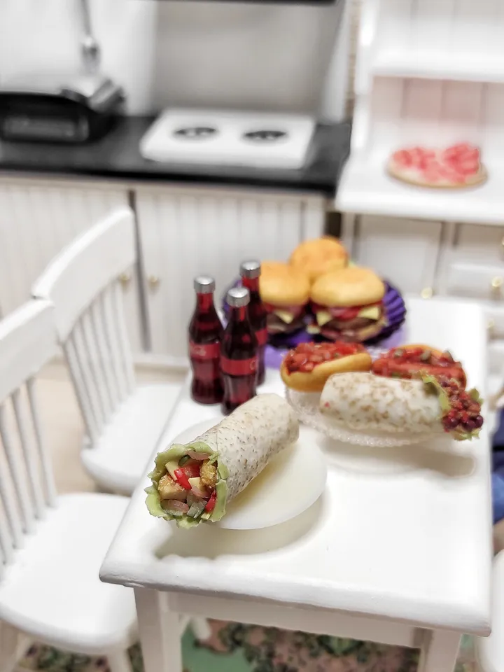 Fast Food with Nuggets for Dolls, mini food, miniature, dollhouse, mini food, 1 12 scale, 1 6 scale, fast food for dolls