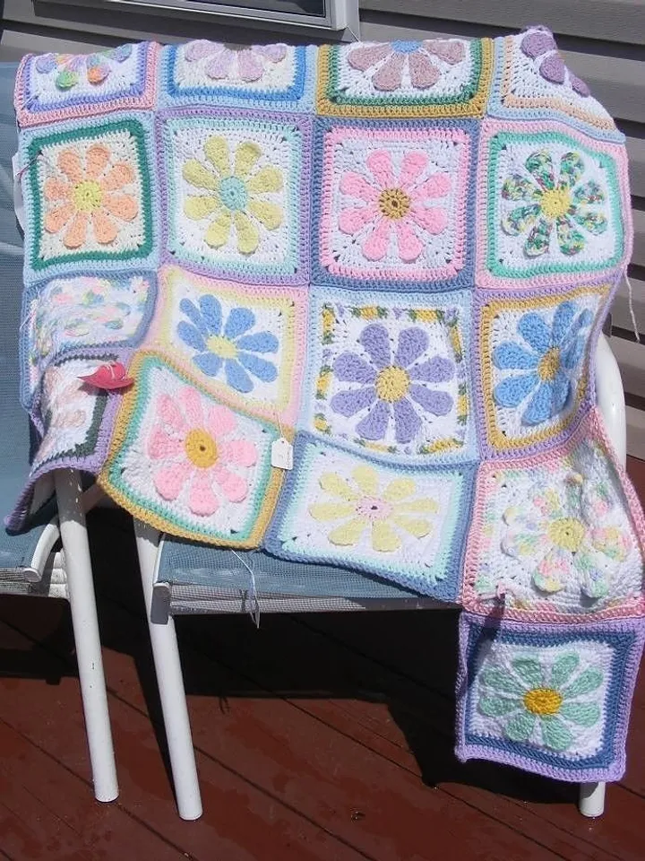 Crochet pattern daisy 3D retro flower granny square crochet pattern easy motif granny square blanket square