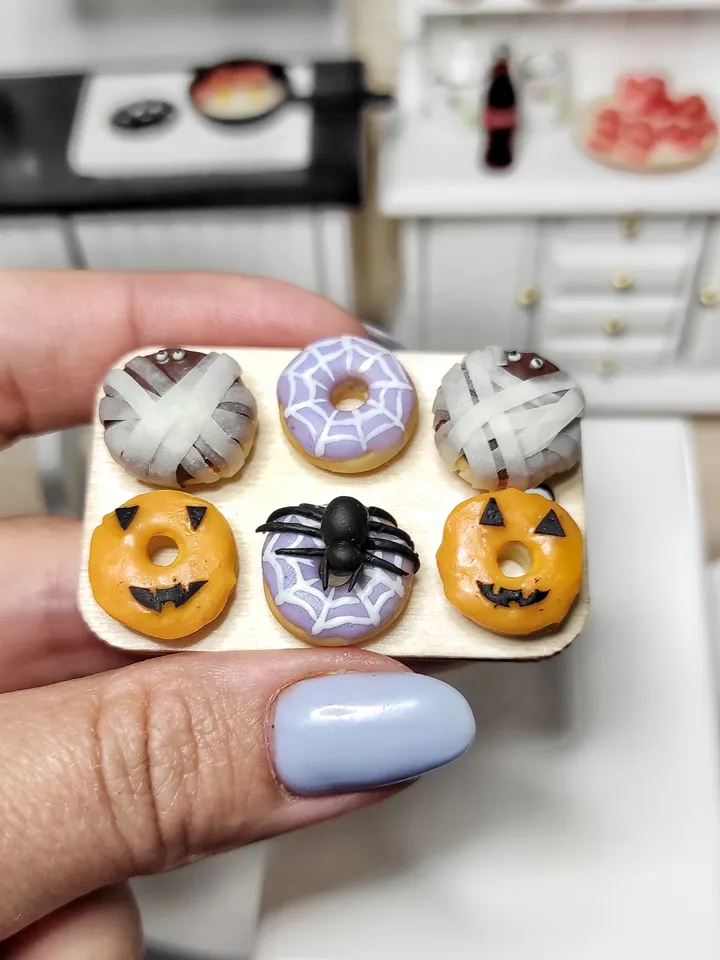 Halloween miniature for dollhouses, halloween for dolls, Halloween gifts, dollhouse miniature, halloween decoration