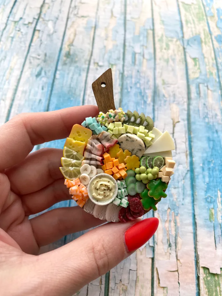 Magnet Miniature St Patrick Day Board with Polymer clay Souvenir