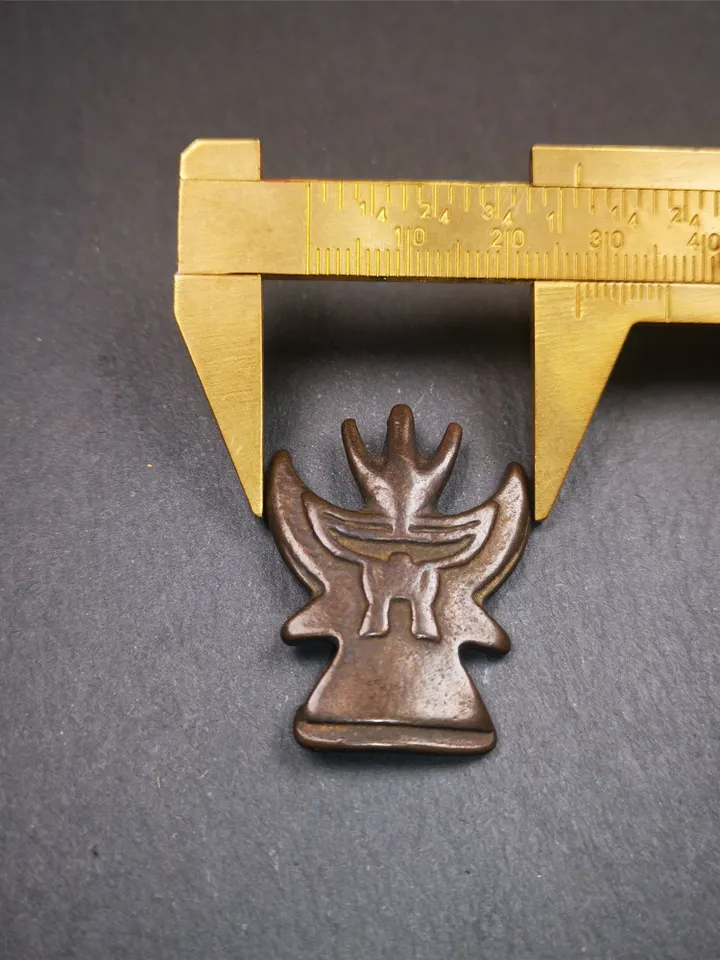Gandhanra Handmade Tibetan Buddhist Amulet Garuda,Garula,Suparna,Golden-winged Bird Pendant,Made of Thokcha,1.38",30 years old