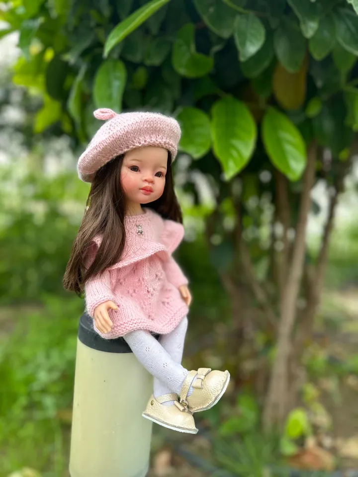 Paola Reina Doll 4 ITEMS Set: Exclusive Handmade Outfit - Dress, Beret, Tights, Shoes