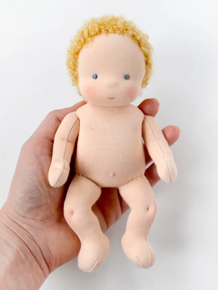 DIY Waldorf baby doll 7 inch (18 cm) tall. PDF sewing pattern and tutorial. Patterns of doll clothes as bonus!
