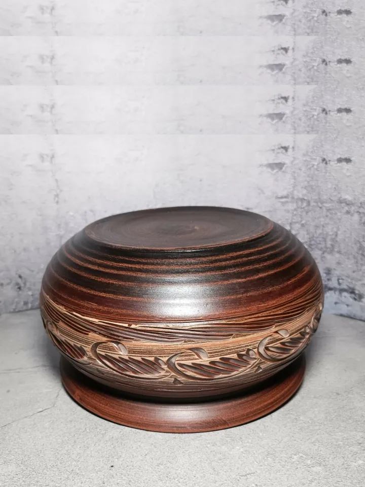 Ceramic casserole 202.88 fl.oz Pottery Clay quality handmade from red clay