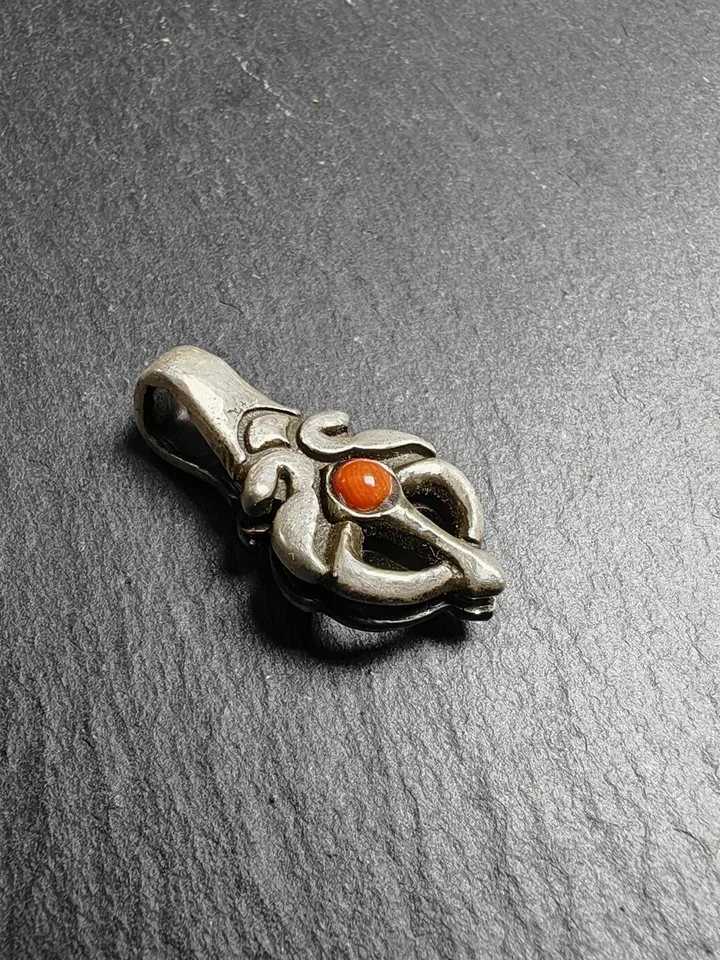 Gandhanra Vintage Tibetan Sterling Silver Bhum Counter Clip for Mala Necklace,Traditional Cintamani Shape,Uniqe Prayer Bead Accessories