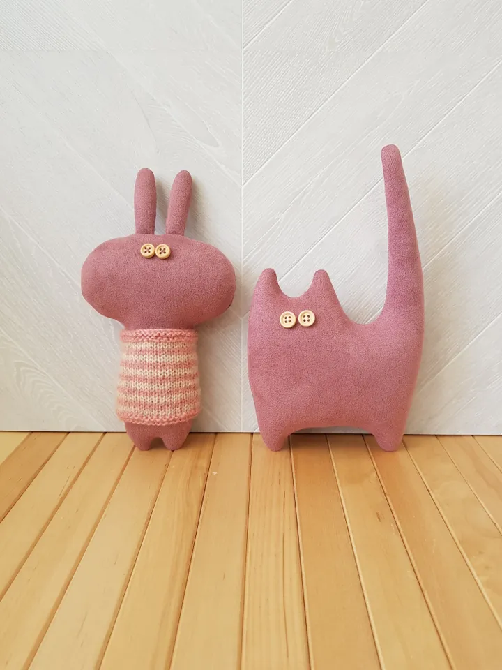 Pink Cat sewing pattern PDF, rag doll tutorial in English, stuffed animal sewing diy