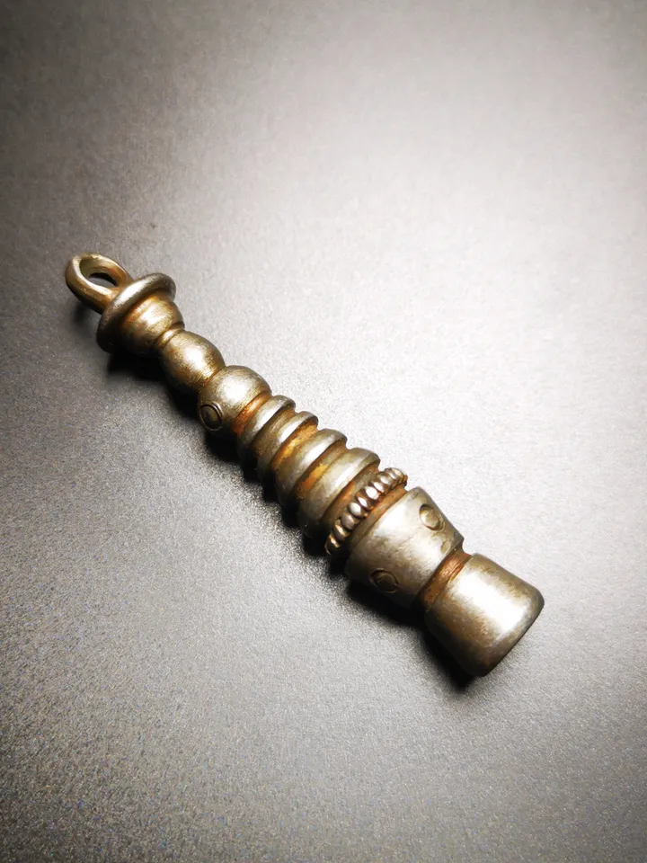 Gandhanra Handmade Tibetan Buddhist Ritual,Stupa,Pagoda,Buddhist Tower Amulet Pendant,Made of Cold Iron