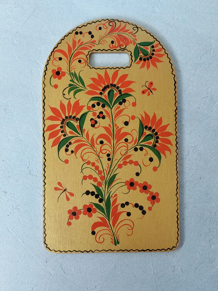 Khokhloma painting