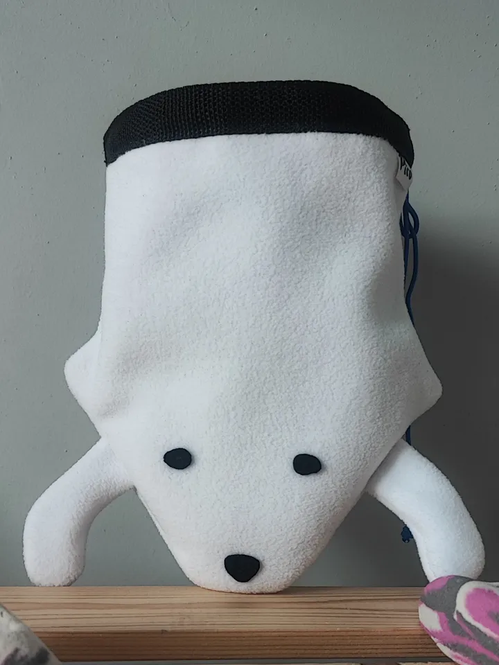 Chalk bag Polar bear for rock climbing