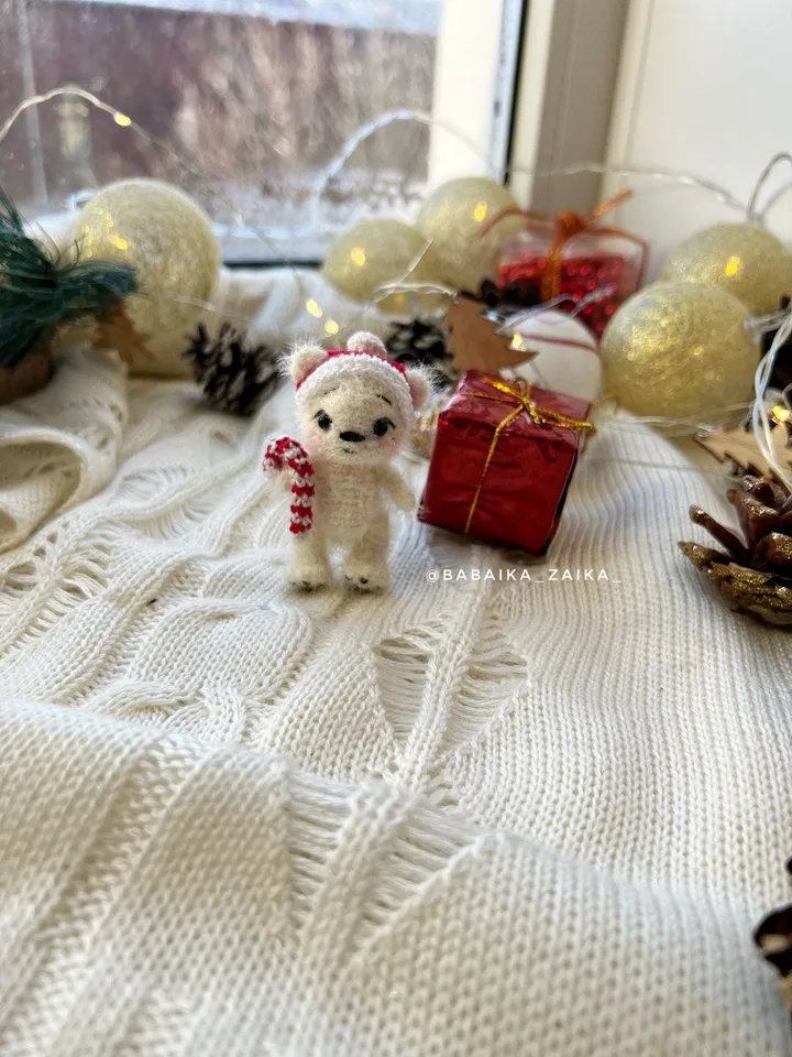 PDF Crochet Pattern Teddy Bear in Pine Cone, Small Toy Pattern, Animal Pattern, Amigurumi bear pattern, Christmas Amigurumi Pattern