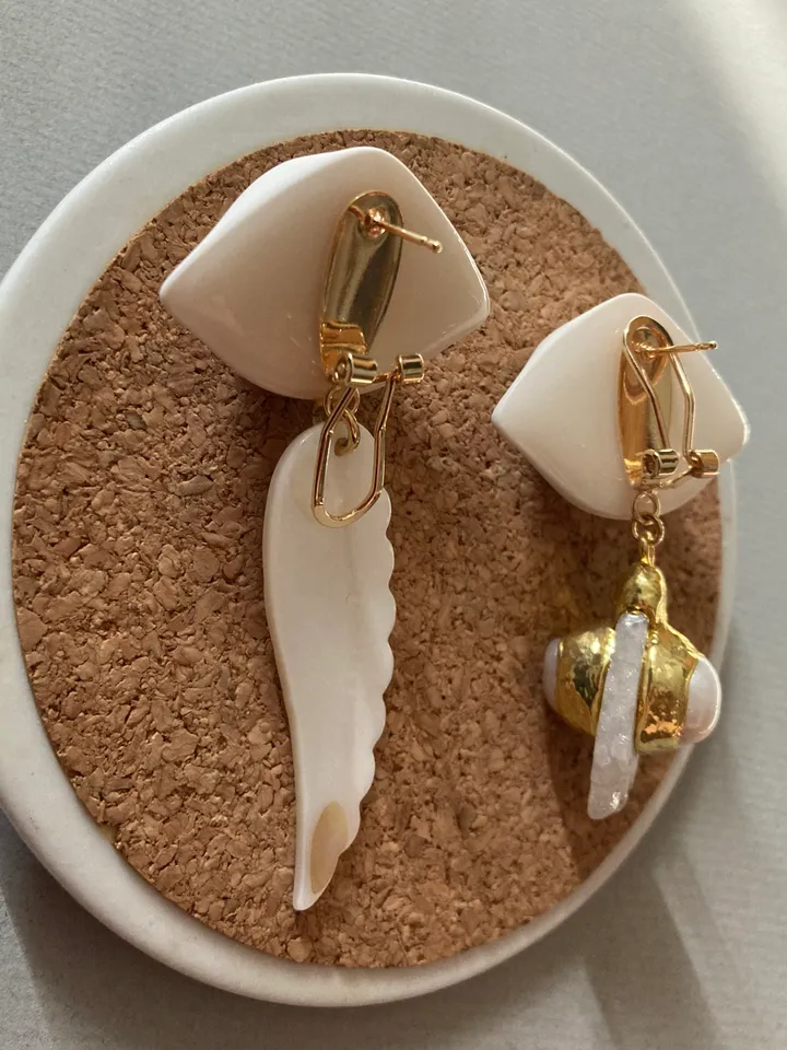 Earrings English biscuit porcelain