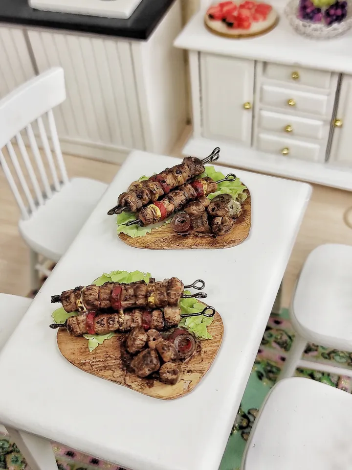 Realistic miniature kebab 1 12 - Barbecue - Mini kebab - Kebab for dolls - gift ideas - miniature - dollhouse miniature