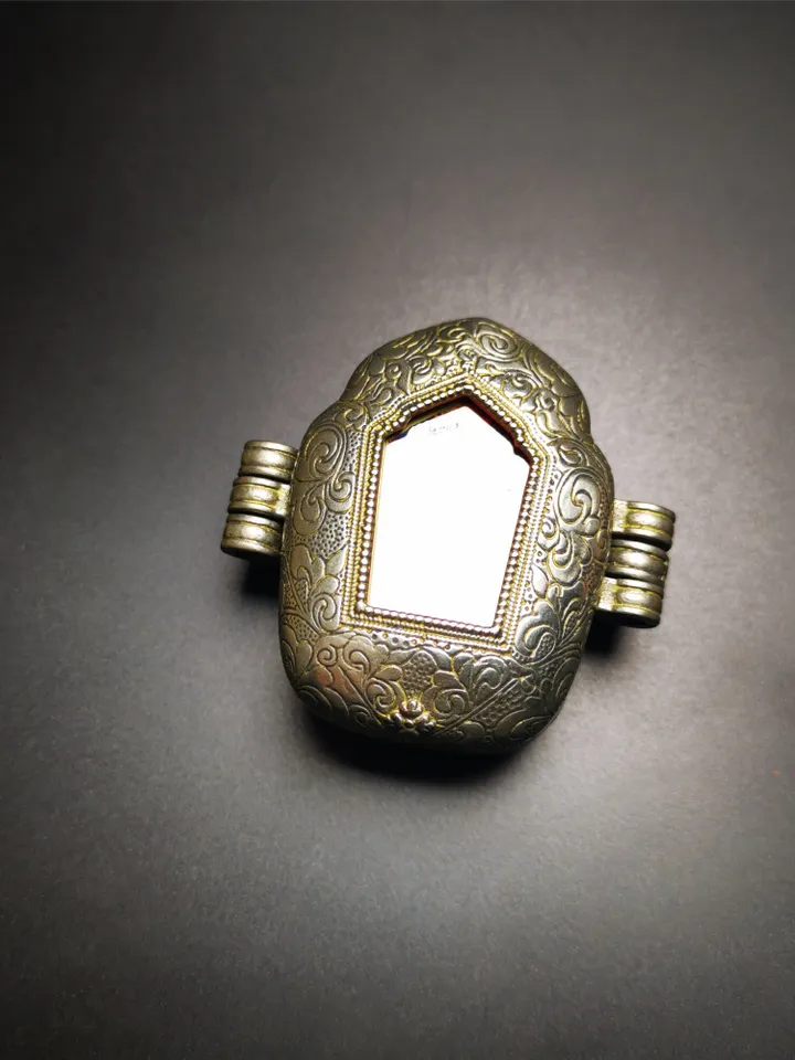 Gandhanra Antique Handmade Gau Ghau Shrine,Manjusri,Wisdom Buddha,Mini Tibetan Buddhist Altar Amulet Pendant