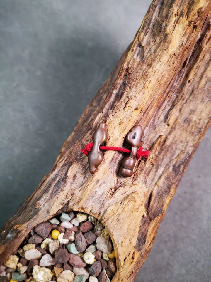 Gandhanra Handmade Tibetan Amulet Pendant,Mini Vajra and Dorje Bell, Mala Marker Bead Accessories, Made of Red Copper