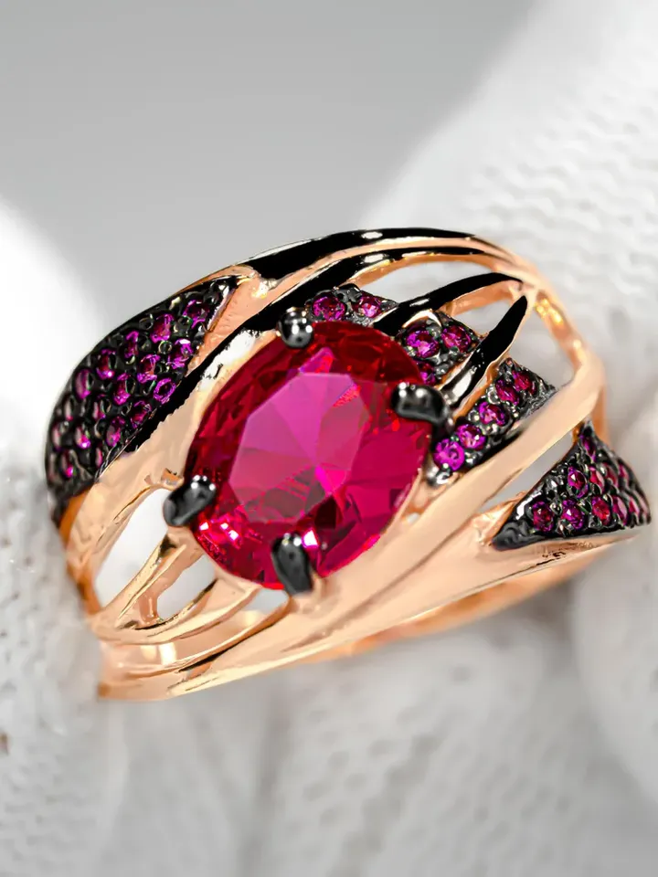 Ring Silver gold plated 925 assay value with corundum and ruby