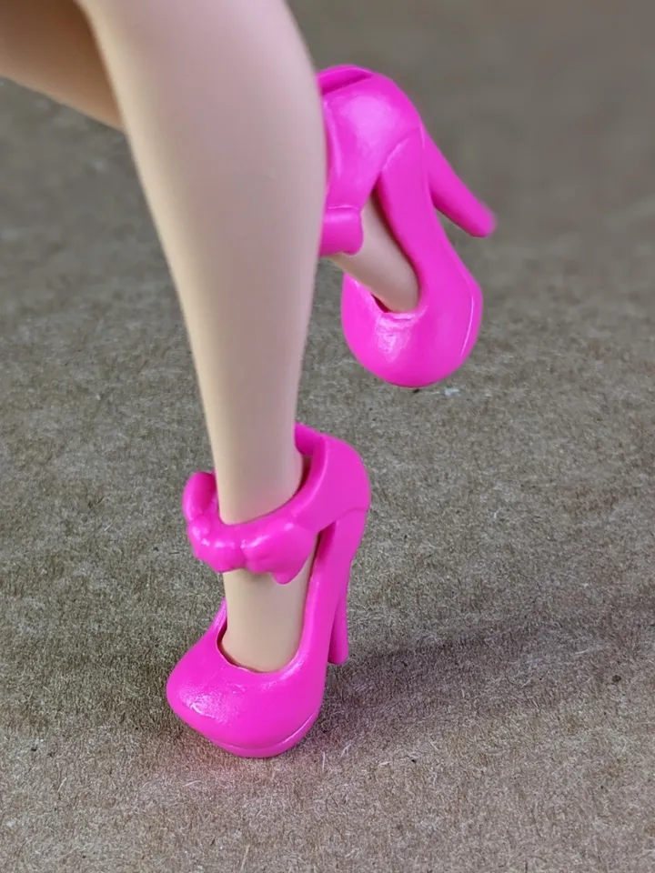 Pink high heels shoes for 10.5 inch female dolls (MH, EAH)