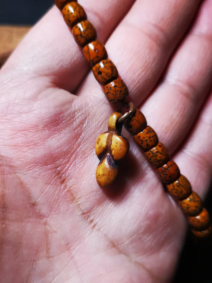 Gandhanra Tibetan Bone Carved Nubro Amulet,Mani Jewel/Wish-Fulfilling Cintamani, Pendant for Mala,Prayer Beads Accessories