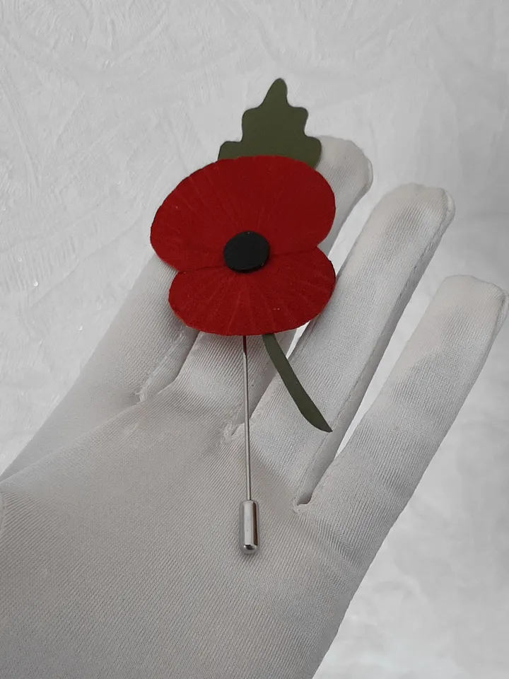 Remembrance poppy men's lapel pin Leather boutonniere for him 3rd anniversary gift