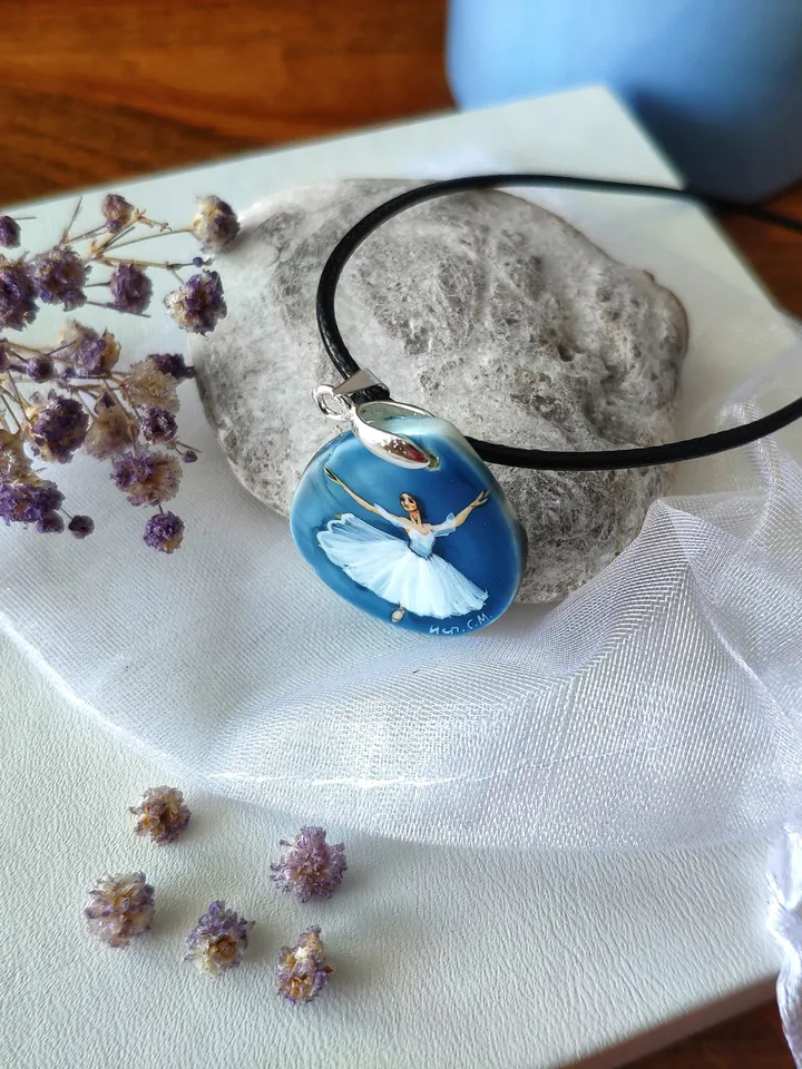 Pearl pendant necklace: Thumbelina tiniest ballerina dancer • Painted lacquer art shell • Original extra small painting on dainty pendant
