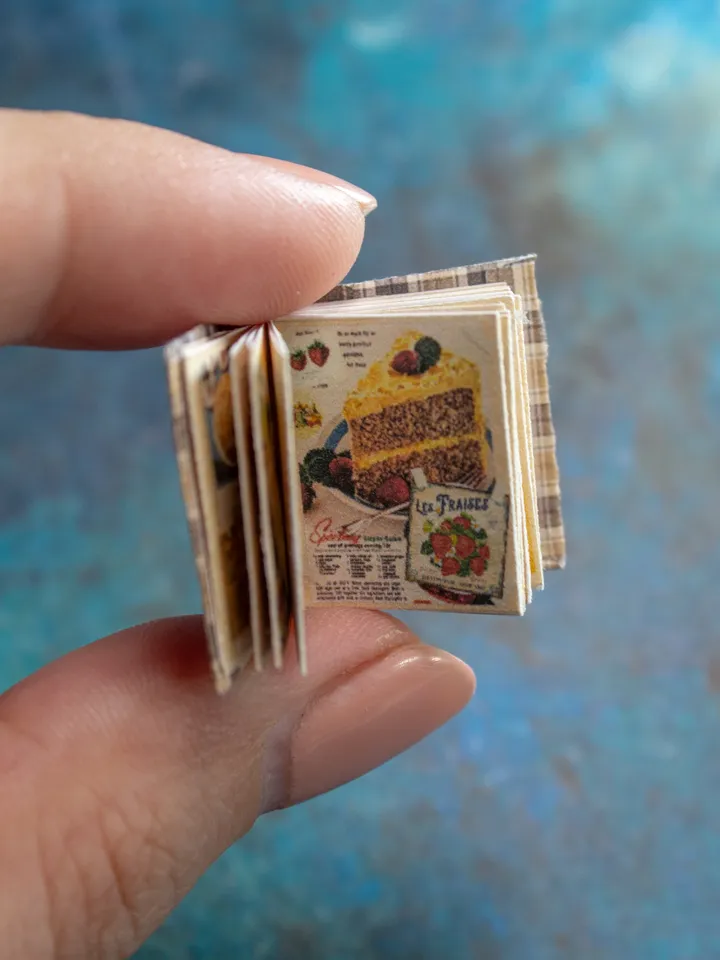 TEMPLATE Miniature recipe book