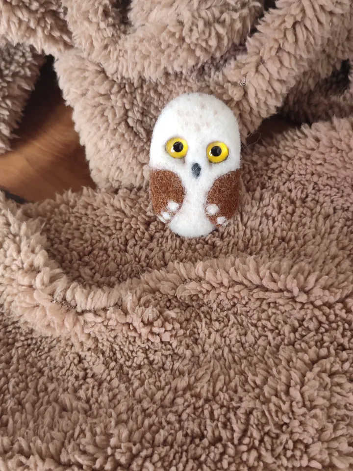 Handmade brooch Owl.