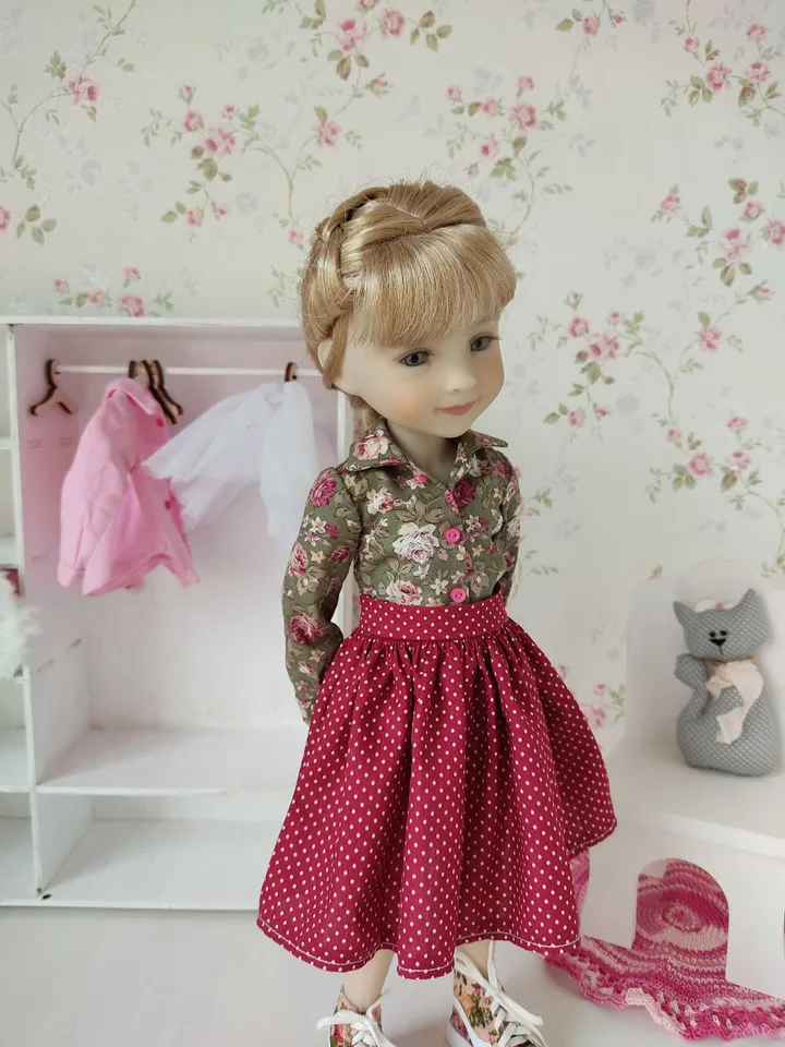 PDF sewing pattern for Ruby Red Fashion Friends dolls.