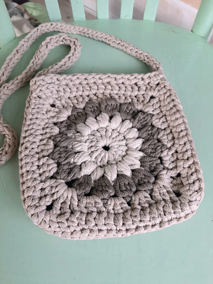 Crochet Boho Chic Handbag Granny Square Sunflower Shoulder Bag Phone Bag