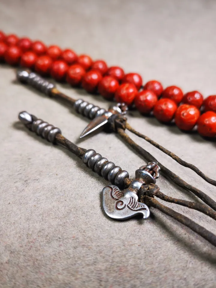 Gandhanra Handmade Tibetan Buddhist Mala Counters,Prayer Bead Counters,with Kila and Kartika Pendant,Made of Cold Iron